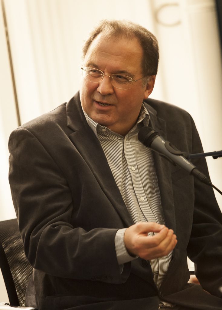 Dr. Rainer Stach
